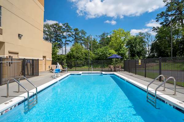 Pool - Comfort Inn Airport Irondale - I-20, Exits 132 & 132B