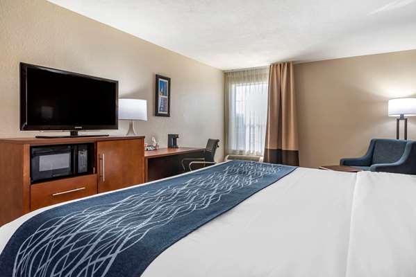  - Comfort Inn Airport Irondale - I-20, Exits 132 & 132B