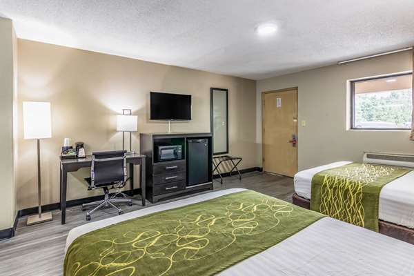  - Econo Lodge Opelika - I-85, Exit 62