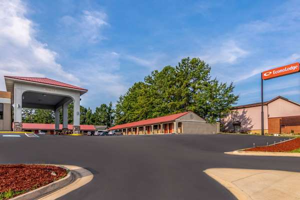 Exterior view - Econo Lodge Opelika - I-85, Exit 62