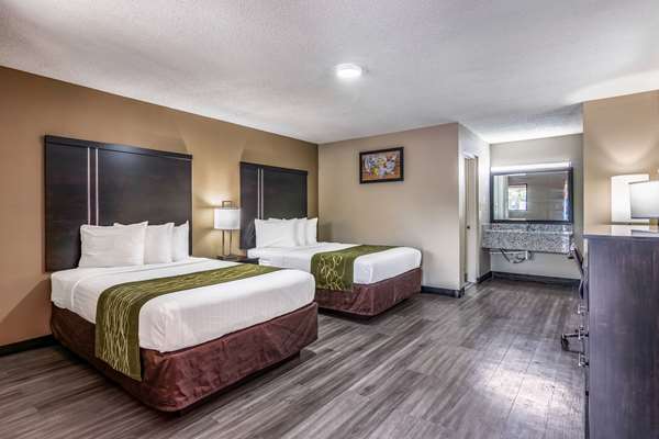  - Econo Lodge Opelika - I-85, Exit 62