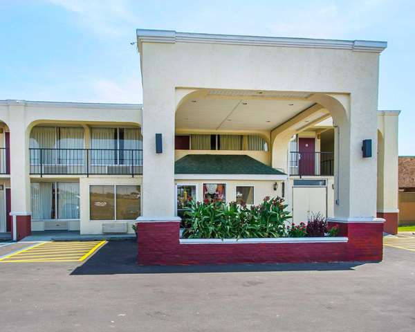 Exterior view - Econo Lodge Andalusia