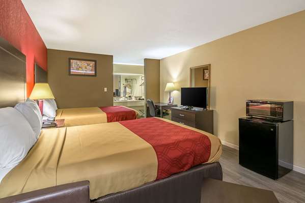  - Econo Lodge Andalusia