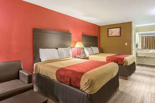  - Econo Lodge Andalusia