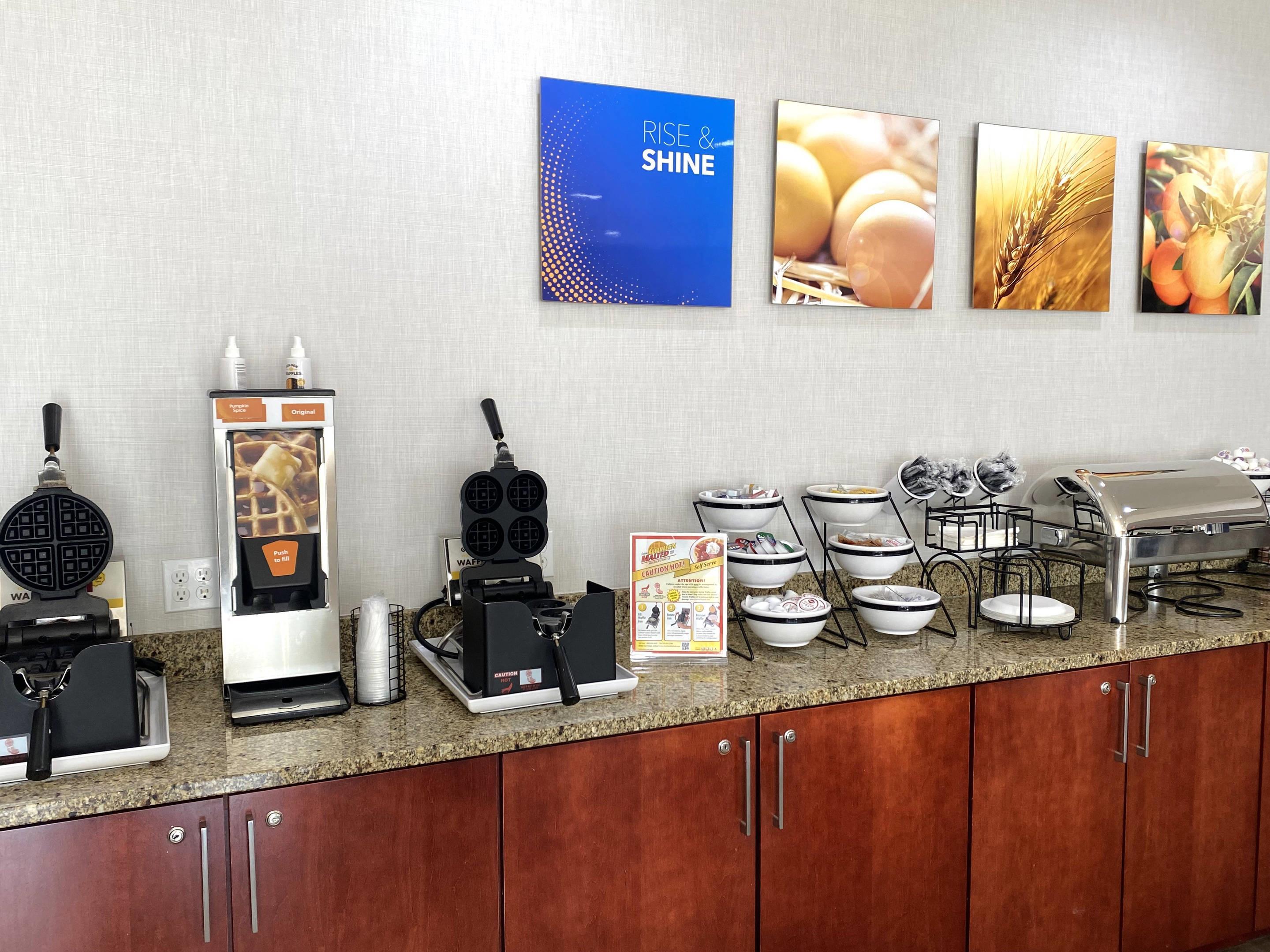 Free hot breakfast | Comfort Inn & Suites Trussville I-59 exit 141