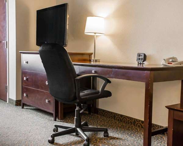 Suite - Comfort Suites Huntsville