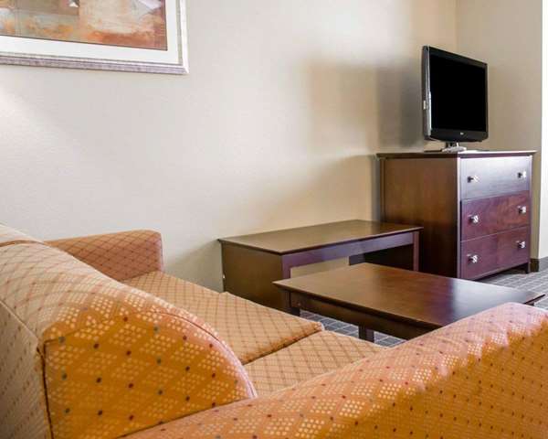 Suite - Comfort Suites Huntsville
