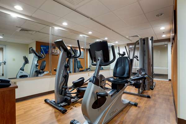 Fitness/ Exercise Room - Comfort Suites Foley