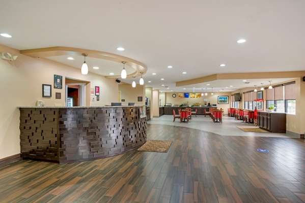  - Comfort Suites Fultondale - I-65, Exit 267