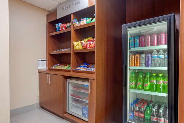  - Comfort Suites Fultondale - I-65, Exit 267