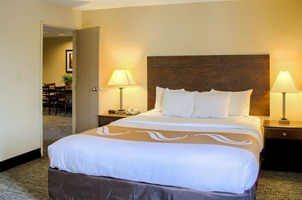  - Quality Inn & Suites West Mobile - I-65, Exit 3
