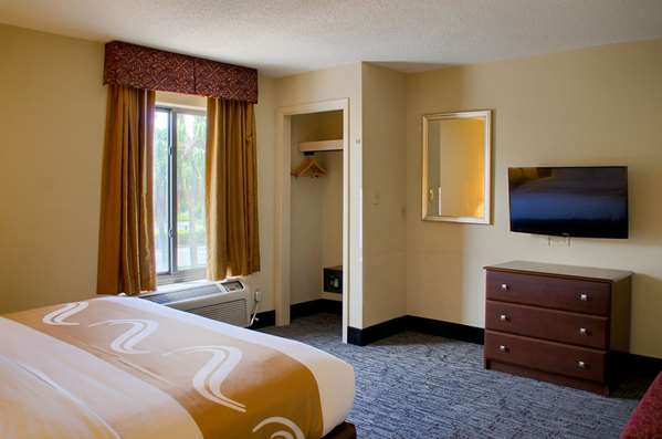  - Quality Inn & Suites West Mobile - I-65, Exit 3