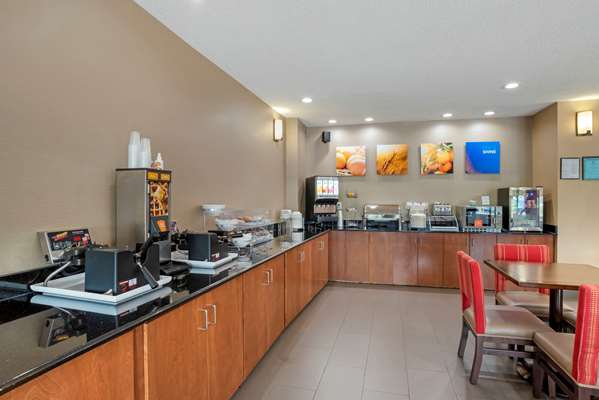 Amenities - Comfort Suites Oxford - I-20, Exit 188