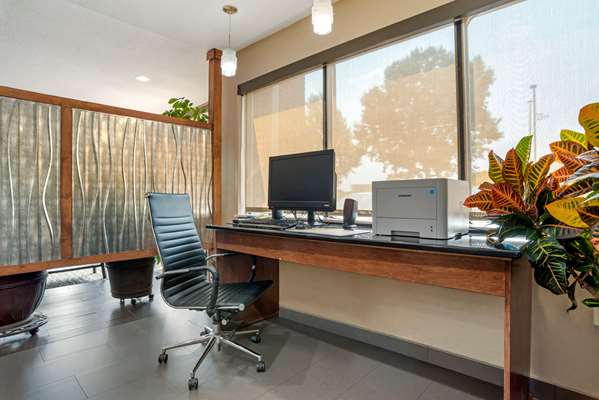 Conference Area - Comfort Suites Oxford - I-20, Exit 188