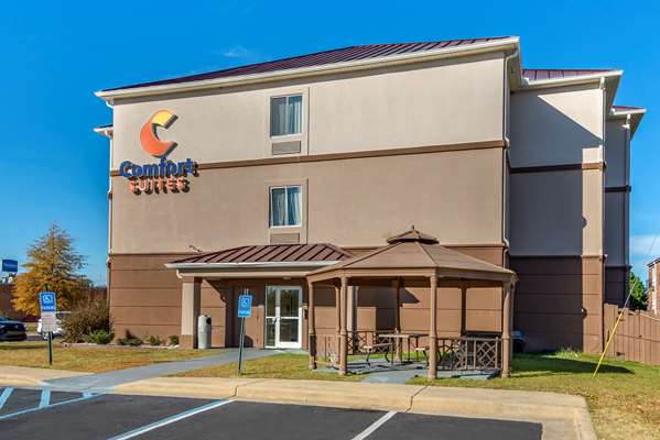 Exterior view - Comfort Suites East Montgomery - I-85, Exit 6