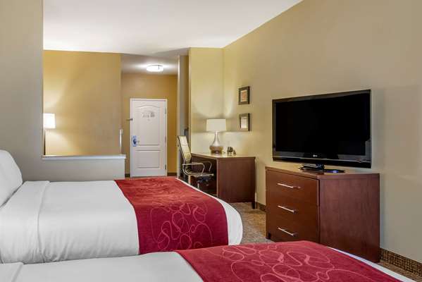 Suite - Comfort Suites East Montgomery - I-85, Exit 6