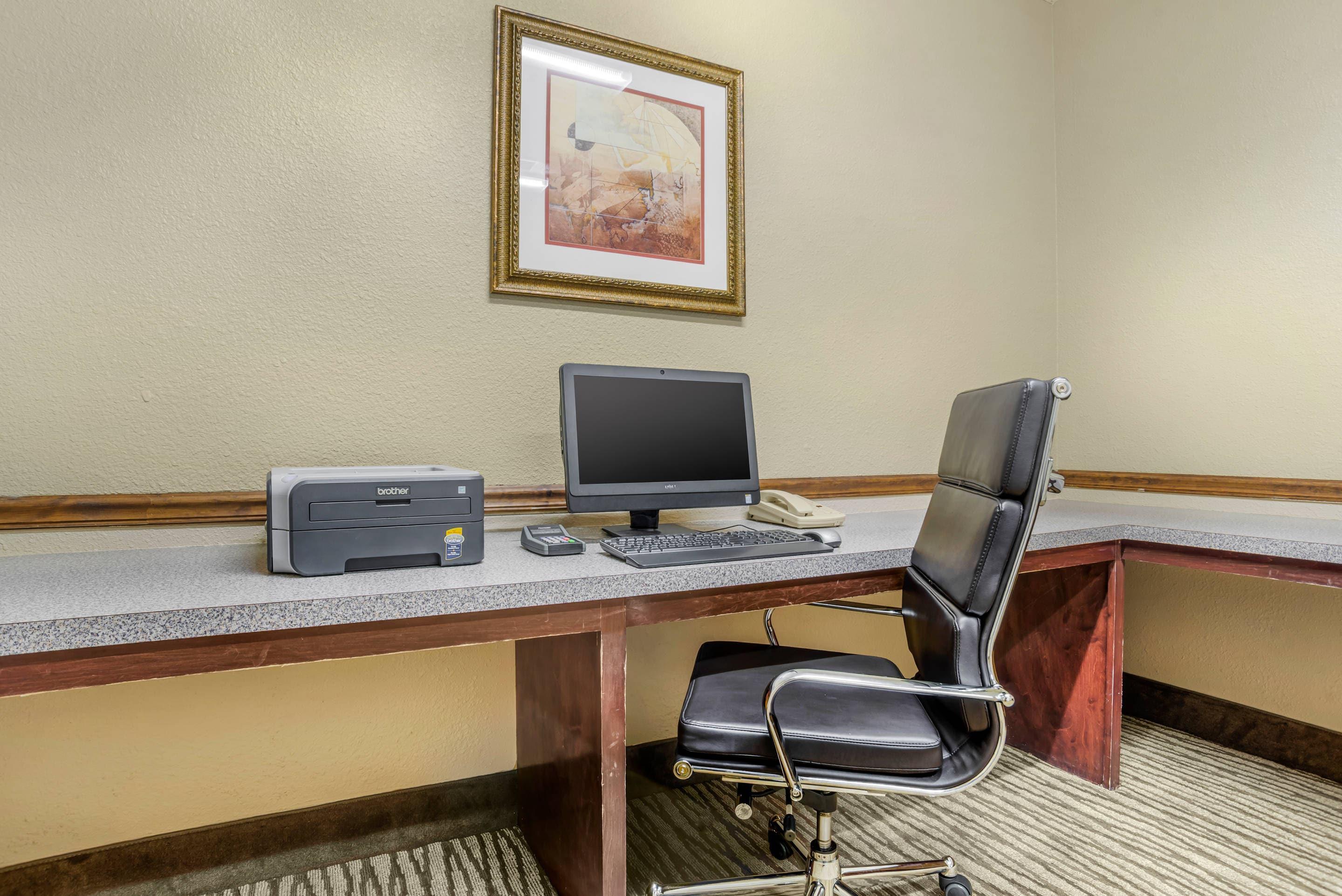 Business center | Comfort Suites Montgomery East Monticello Dr.