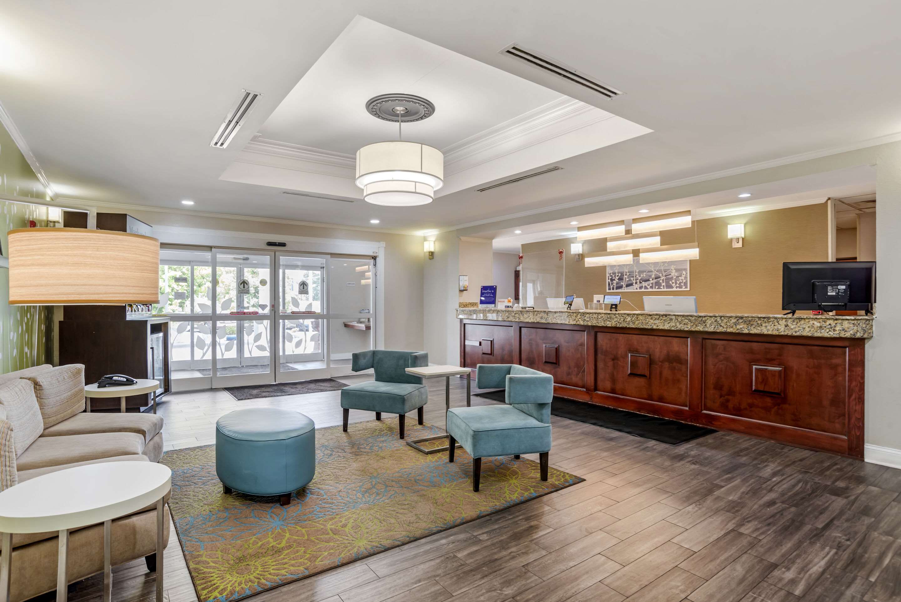 Front desk | Sleep Inn & Suites Montgomery East I-85