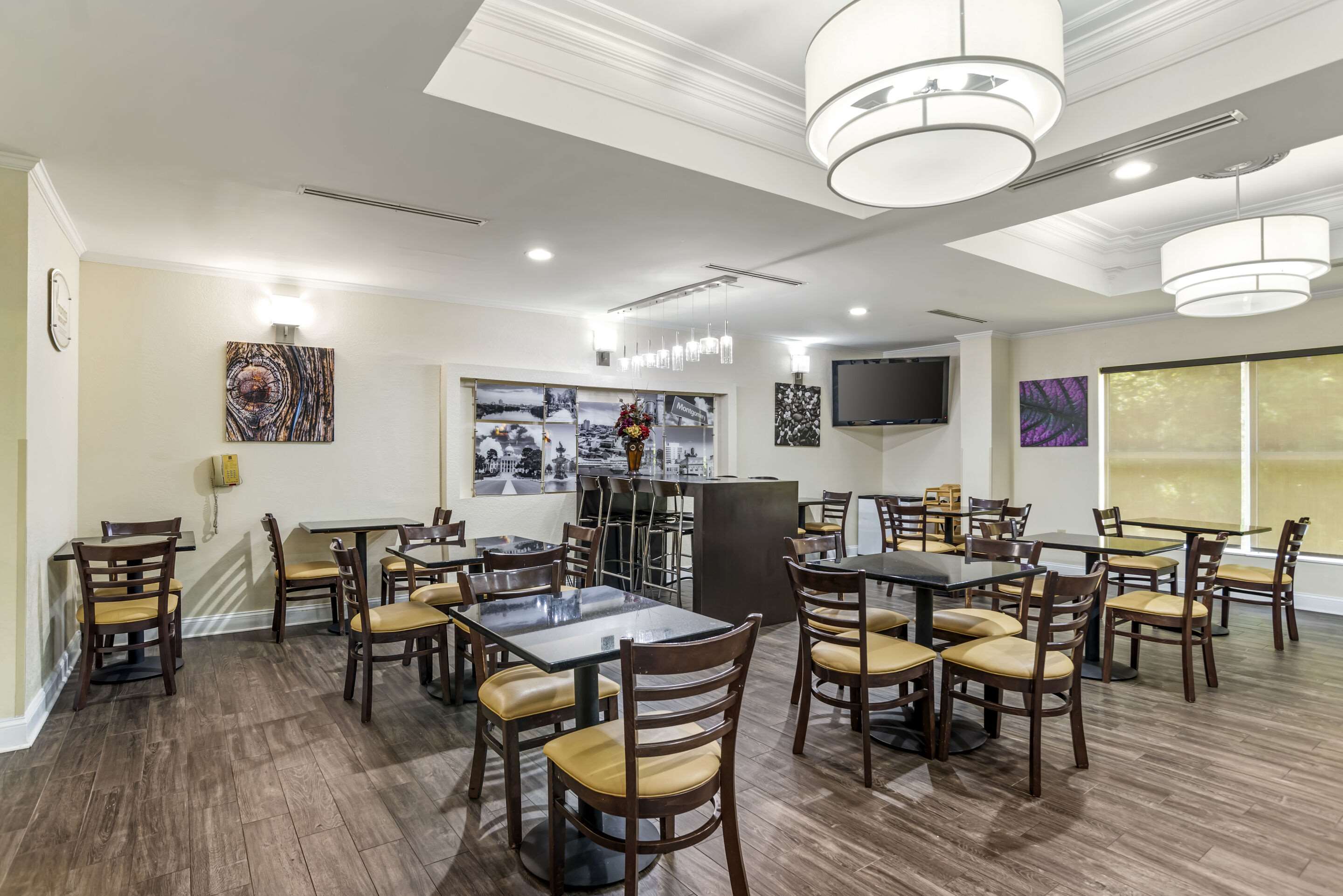 Breakfast area | Sleep Inn & Suites Montgomery East I-85