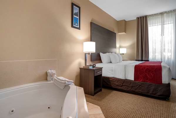 Suite - Comfort Suites Tillmans Corner - I-10, Exit 15