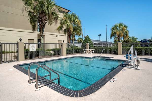 Pool - Comfort Suites Tillmans Corner - I-10, Exit 15
