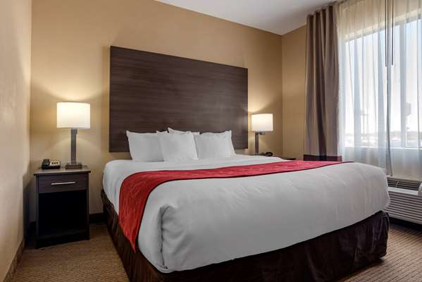 Suite - Comfort Suites Tillmans Corner - I-10, Exit 15