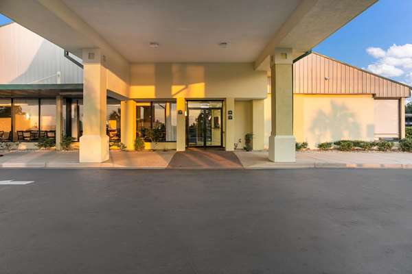 Exterior view - Quality Inn & Suites Eufaula