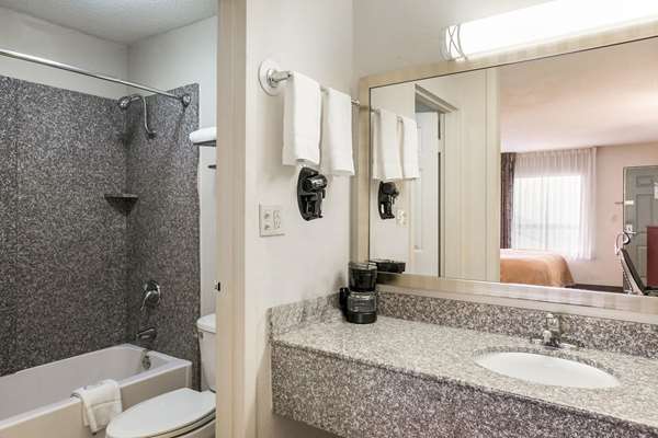  - Quality Inn & Suites Eufaula