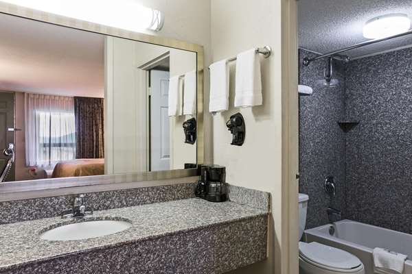  - Quality Inn & Suites Eufaula