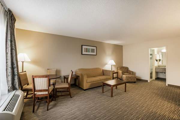  - Quality Inn & Suites Eufaula