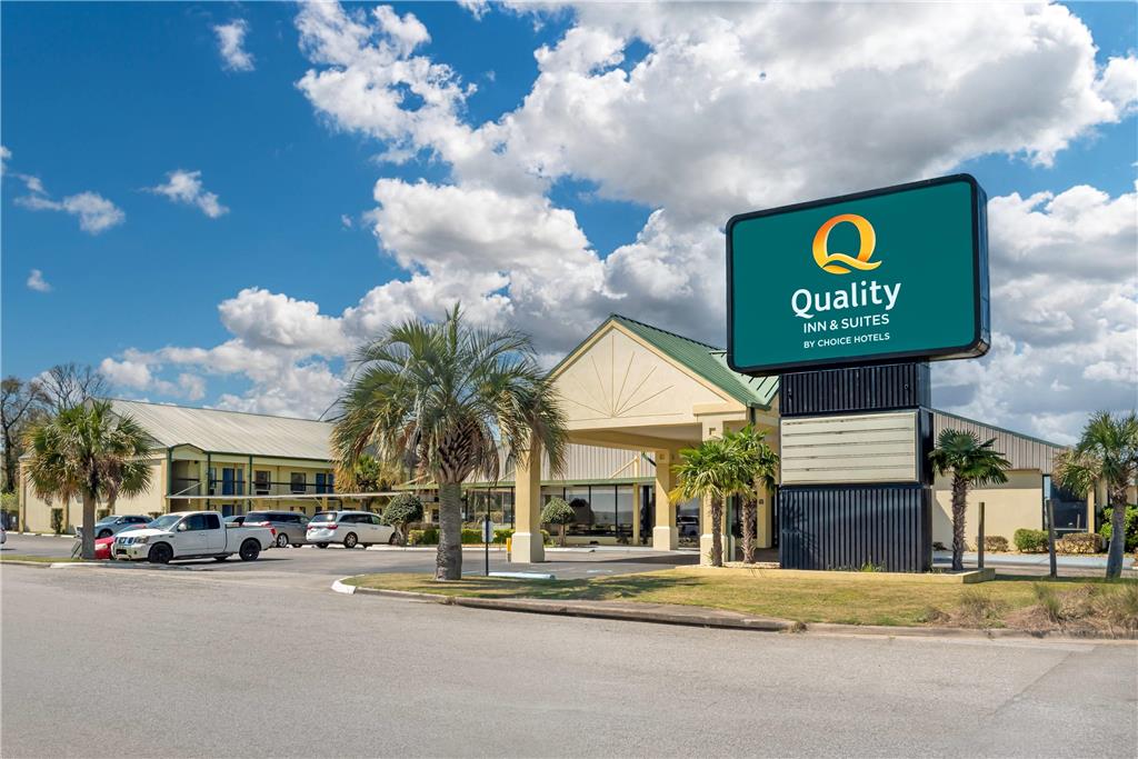 Quality Inn & Suites