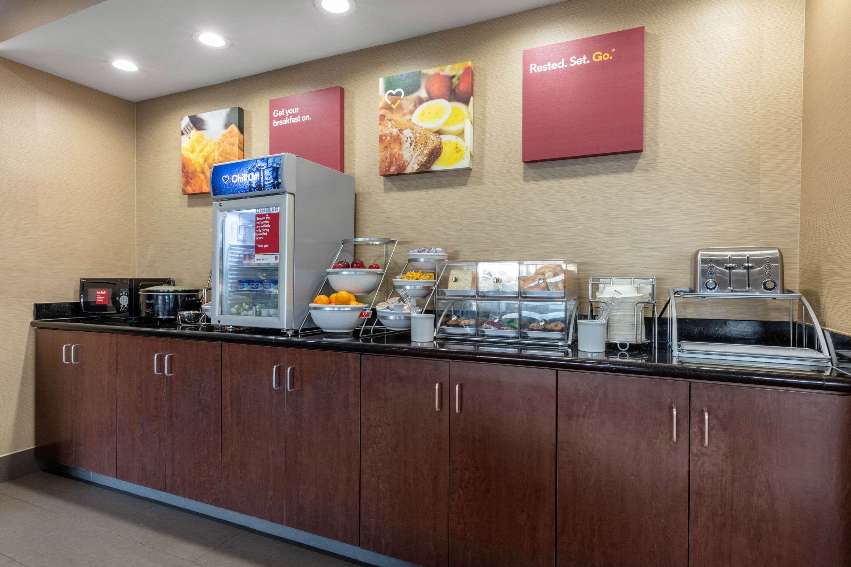 Breakfast area