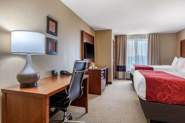 Suite - Comfort Suites Pelham - I-65, Exit 246