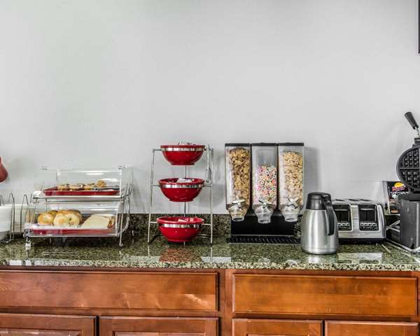 Amenities - Econo Lodge Inn & Suites Enterprise