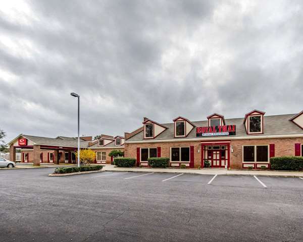 Exterior view - Econo Lodge Inn & Suites Enterprise