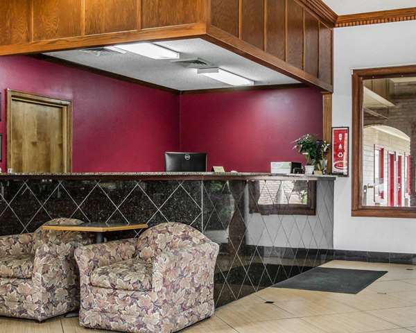  - Econo Lodge Inn & Suites Enterprise