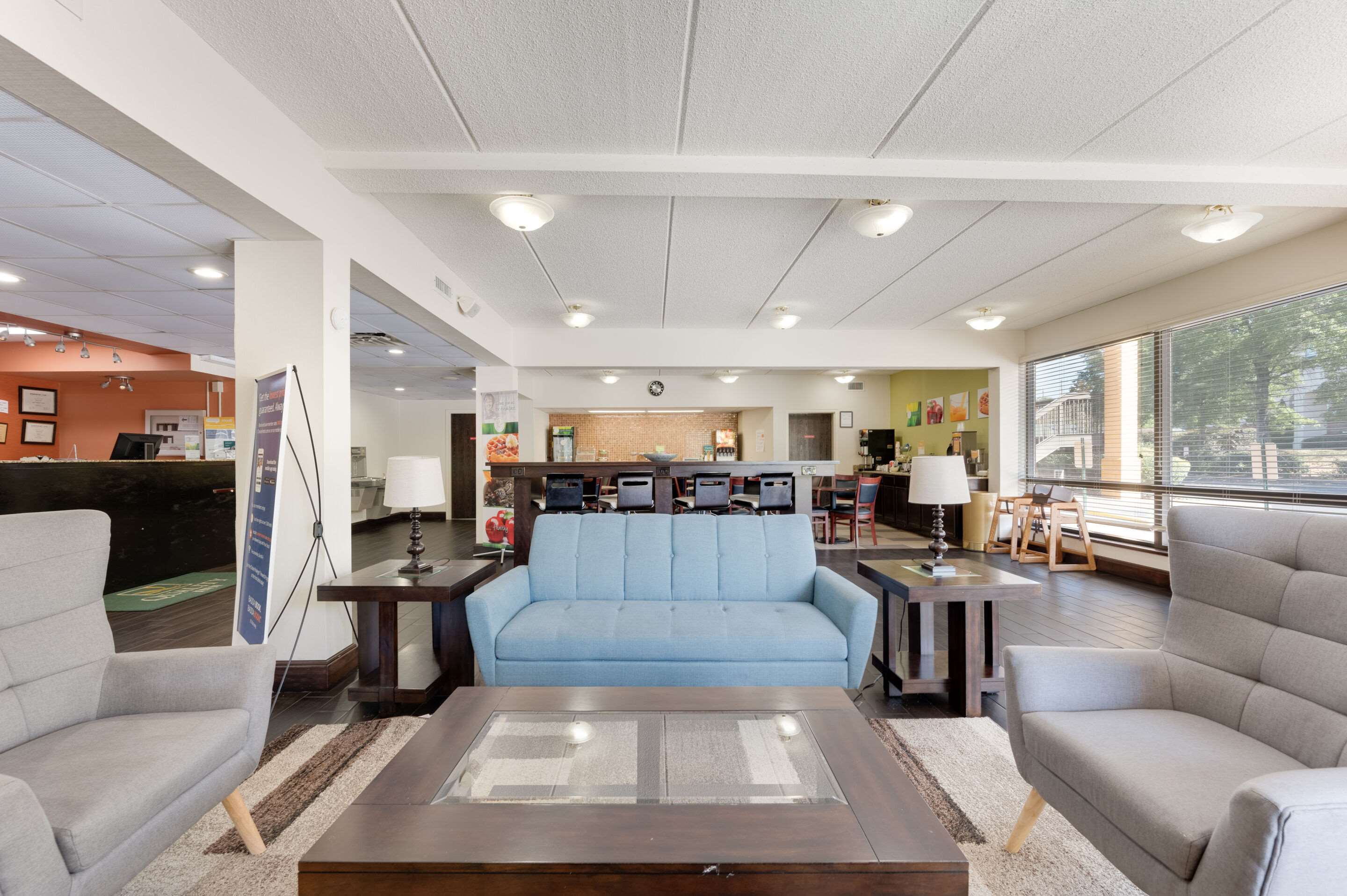 Lobby | Quality Inn Airport - Southeast