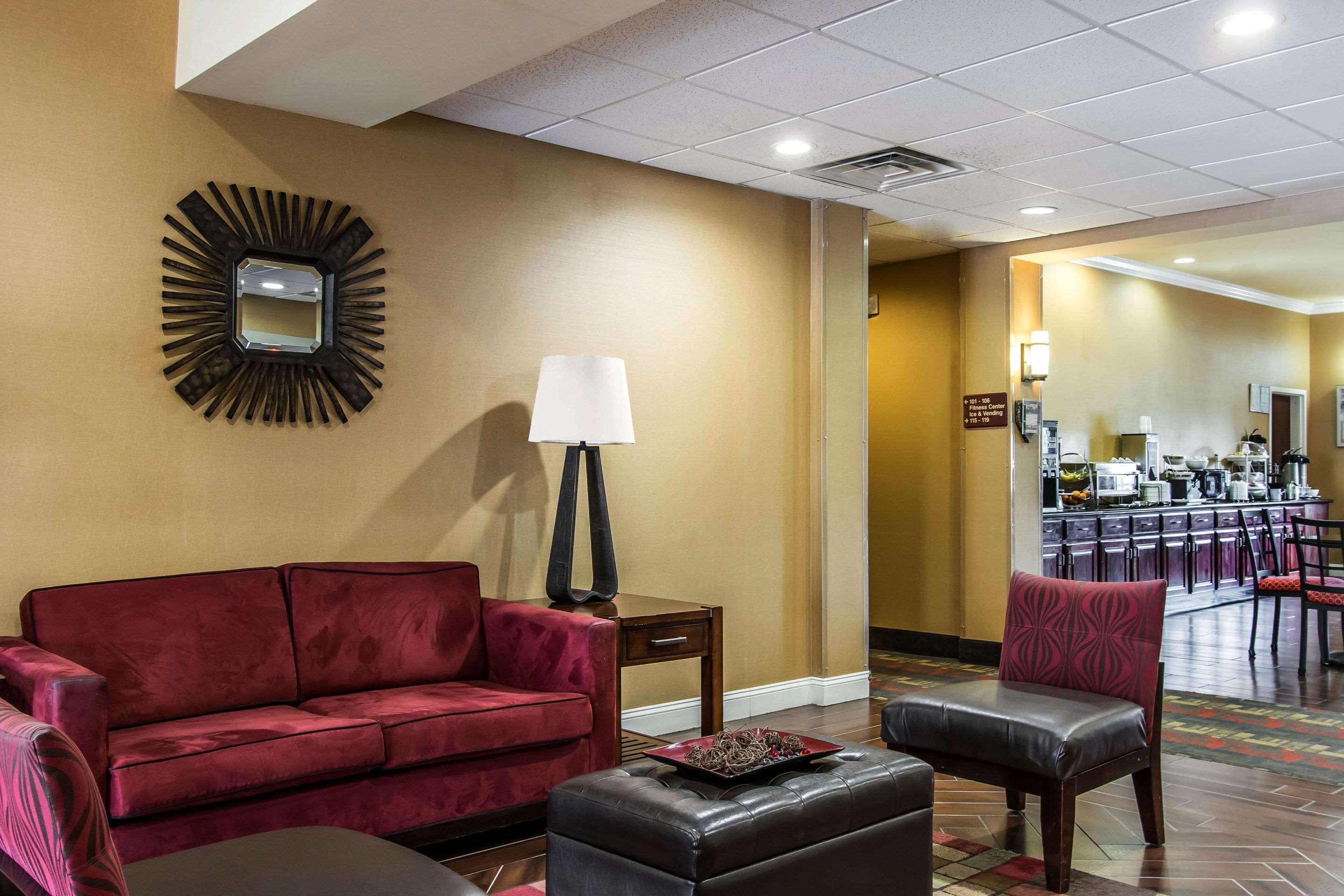 Spacious loby | Sleep Inn & Suites Huntsville near U.S. Space & Rocket Center