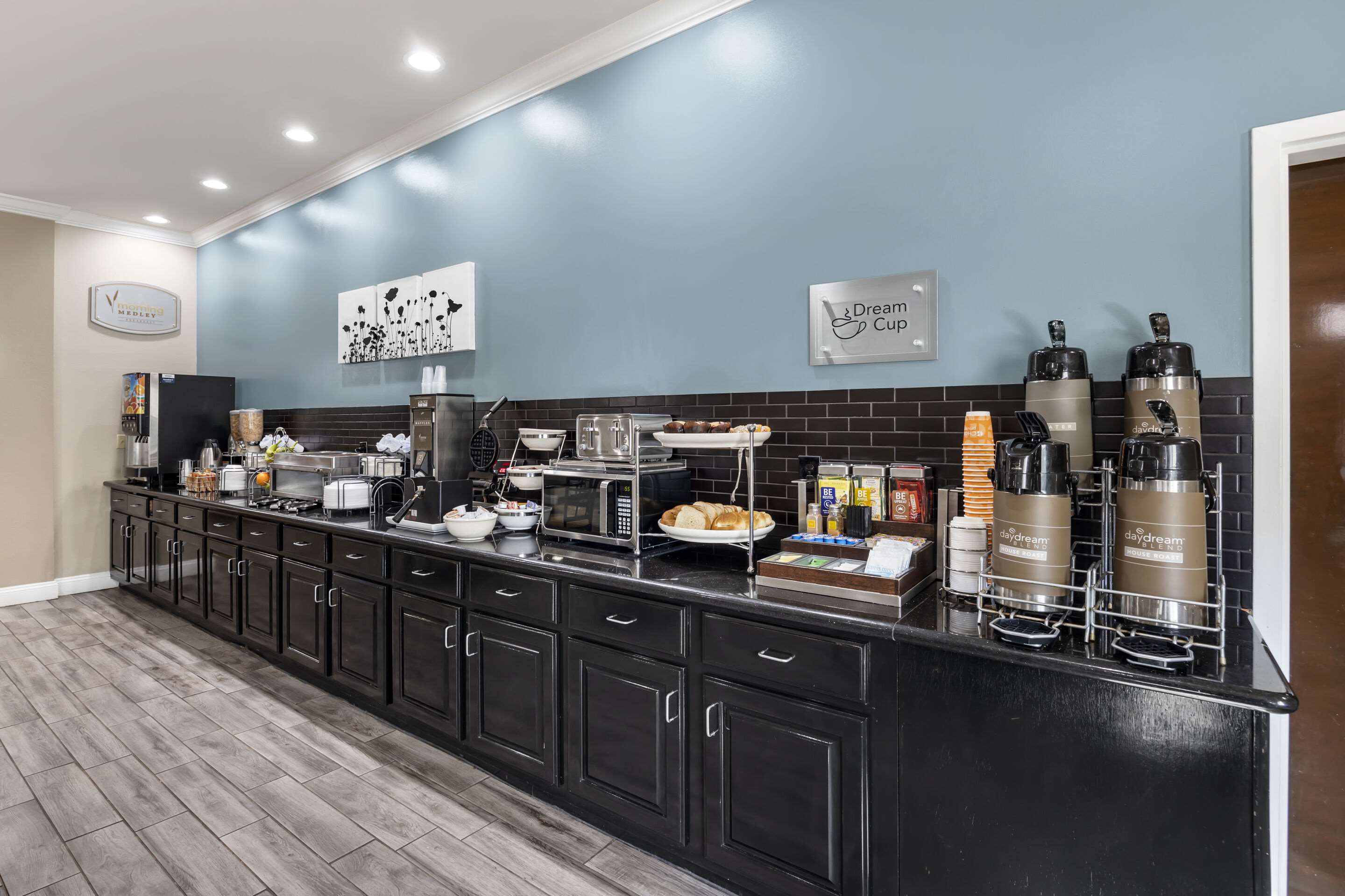 Breakfast area | Sleep Inn & Suites Huntsville near U.S. Space & Rocket Center
