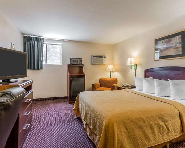  - Quality Inn Pell City - I-20, Exit 158