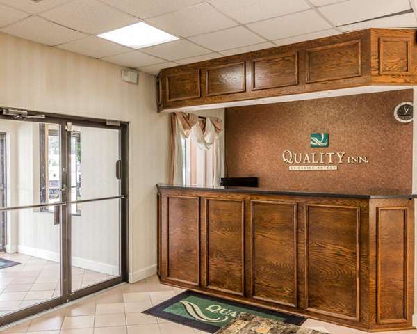  - Quality Inn Pell City - I-20, Exit 158