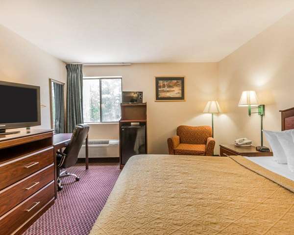  - Quality Inn Pell City - I-20, Exit 158