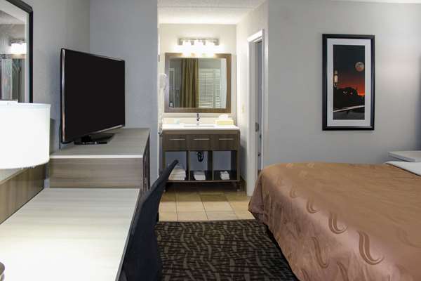  - Quality Inn Athens - I-65, Exit 351