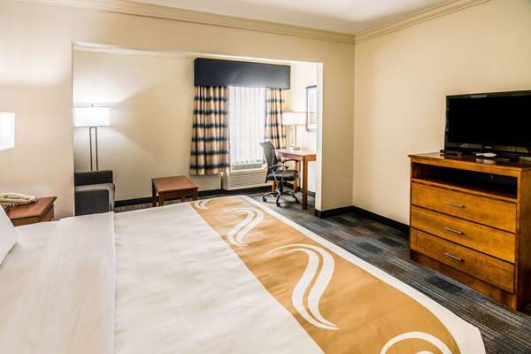  - Quality Inn Alexander City