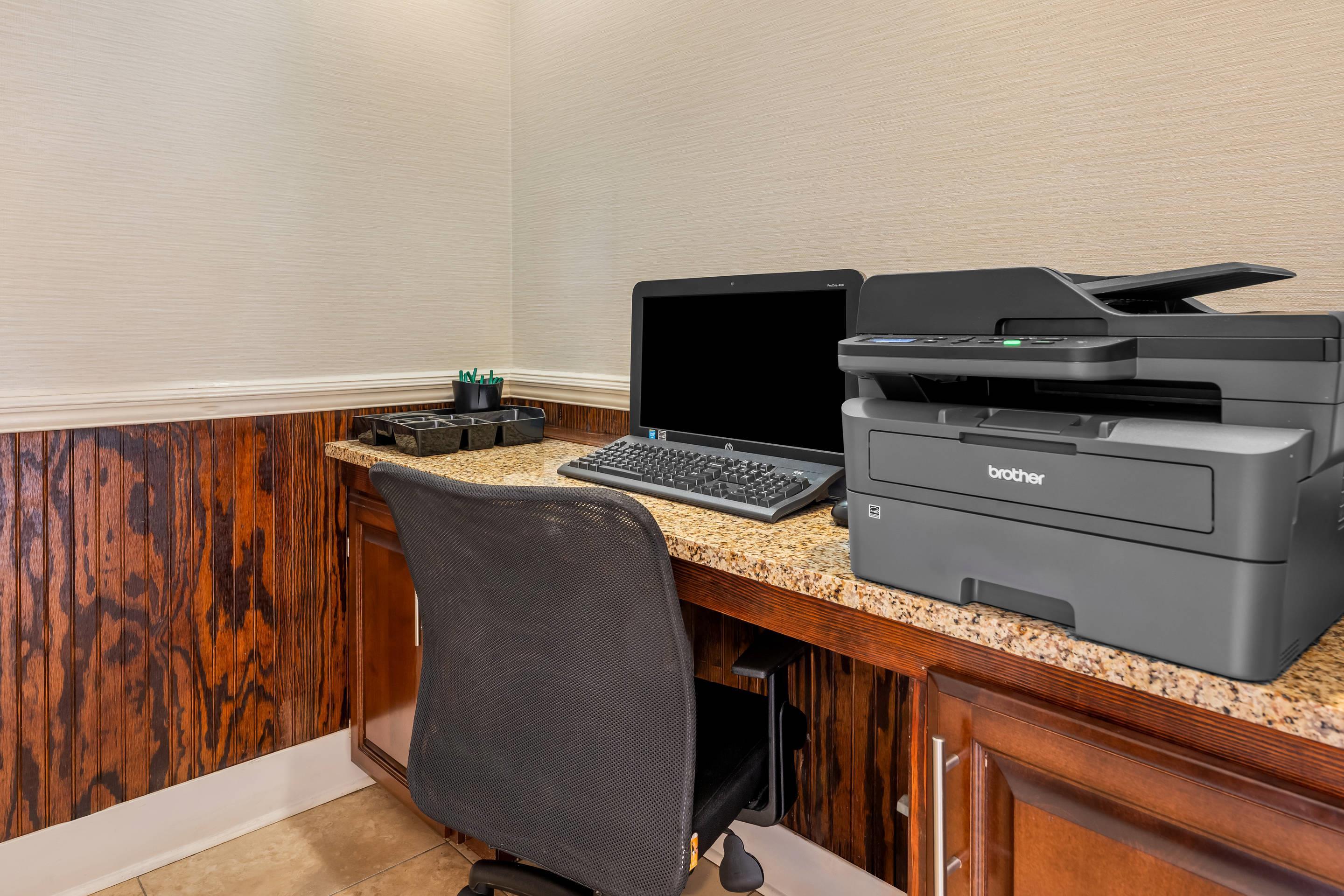 Business center | Quality Inn Alexander City