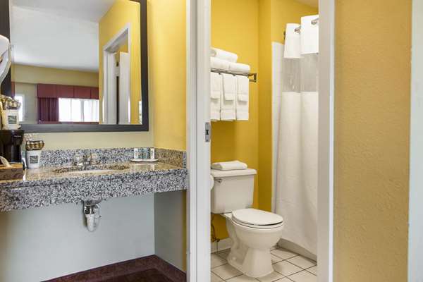  - Quality Inn Calera