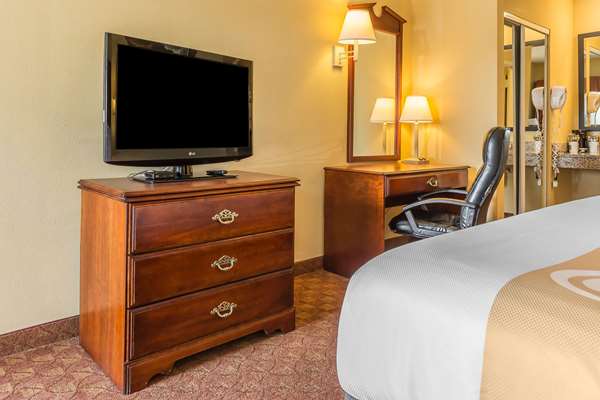  - Quality Inn Calera