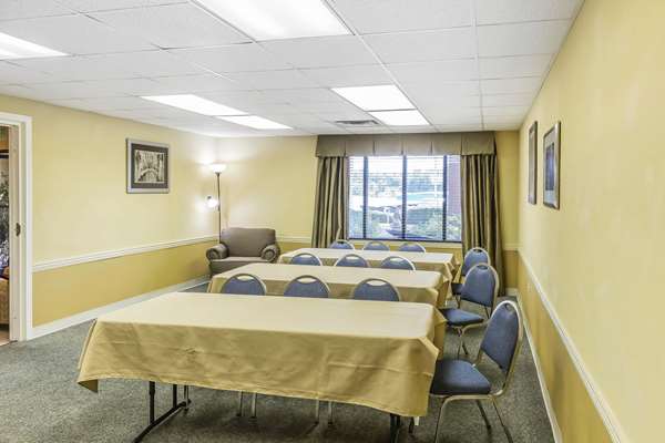  - Quality Inn Calera