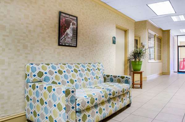  - Quality Inn Troy