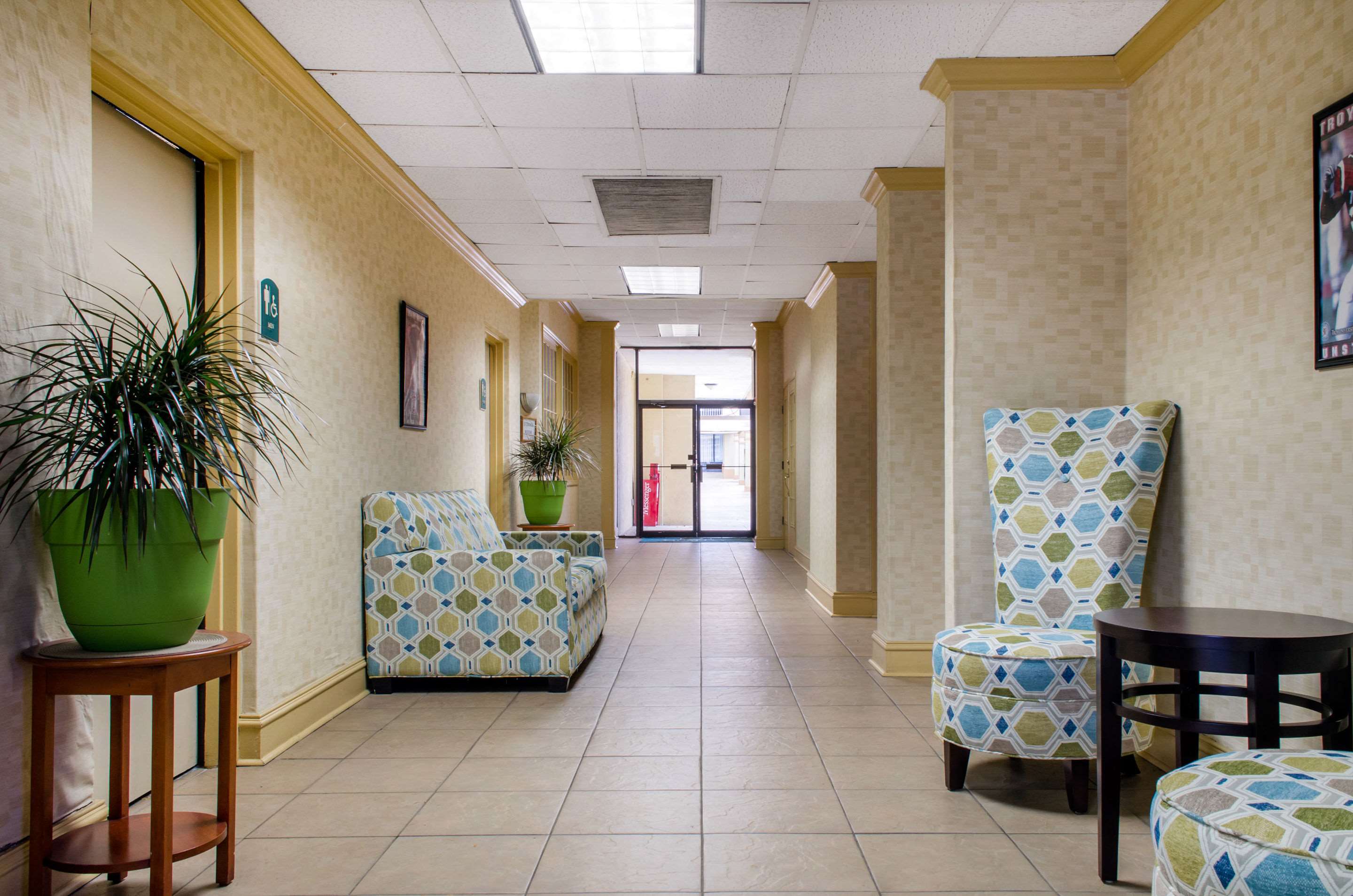 Spacious lobby with sitting area